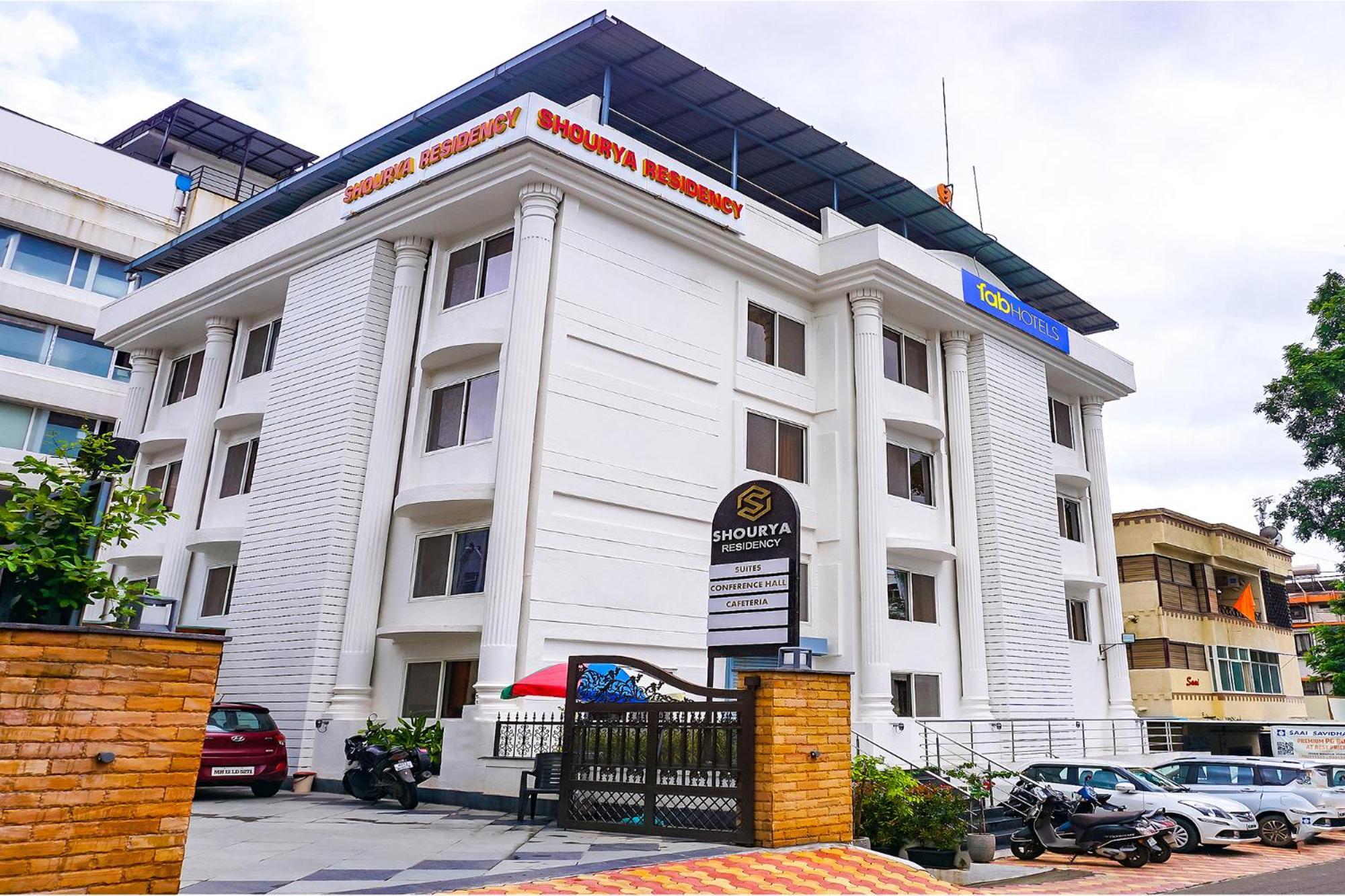 פונה Fabhotel Prime Shourya Residency - Nr Maharshi Karve Museum מראה חיצוני תמונה